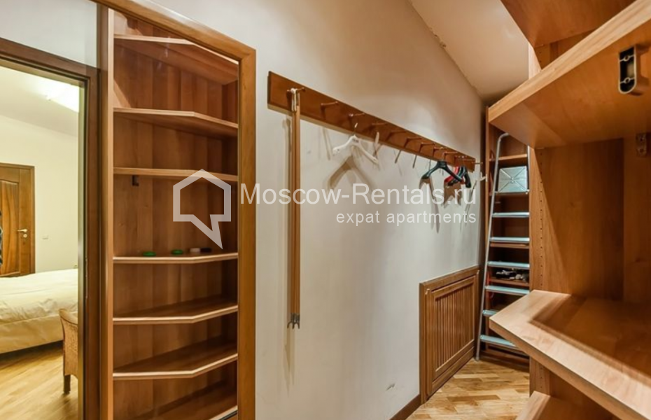 Photo #23 7-room (6 BR) apartment for <a href="http://moscow-rentals.ru/en/articles/long-term-rent" target="_blank">a long-term</a> rent
 in Russia, Moscow, Yakovoapostolskyi lane, 9 С 2