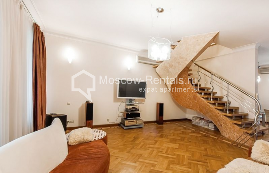 Photo #3 7-room (6 BR) apartment for <a href="http://moscow-rentals.ru/en/articles/long-term-rent" target="_blank">a long-term</a> rent
 in Russia, Moscow, Yakovoapostolskyi lane, 9 С 2