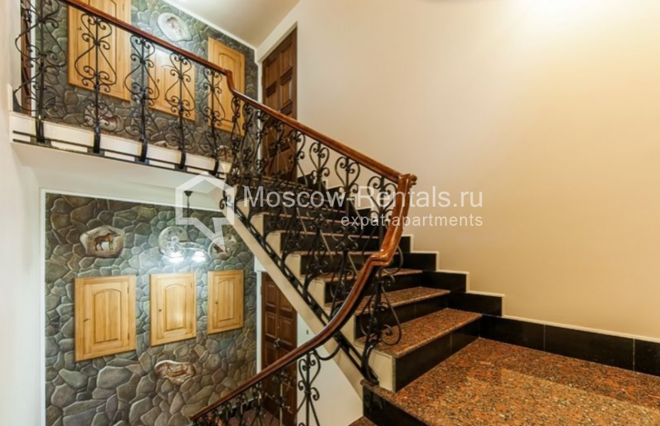 Photo #36 7-room (6 BR) apartment for <a href="http://moscow-rentals.ru/en/articles/long-term-rent" target="_blank">a long-term</a> rent
 in Russia, Moscow, Yakovoapostolskyi lane, 9 С 2