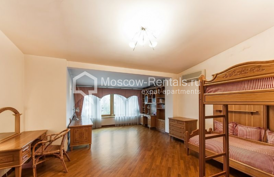 Photo #10 7-room (6 BR) apartment for <a href="http://moscow-rentals.ru/en/articles/long-term-rent" target="_blank">a long-term</a> rent
 in Russia, Moscow, Yakovoapostolskyi lane, 9 С 2