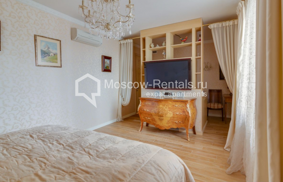 Photo #7 4-room (3 BR) apartment for <a href="http://moscow-rentals.ru/en/articles/long-term-rent" target="_blank">a long-term</a> rent
 in Russia, Moscow, Sadovaya-Kudrinskaya str, 8-10-12