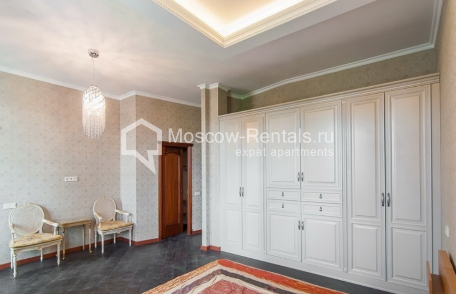 Photo #6 4-room (3 BR) apartment for <a href="http://moscow-rentals.ru/en/articles/long-term-rent" target="_blank">a long-term</a> rent
 in Russia, Moscow, Pyatnitskaya str, 57 С 2
