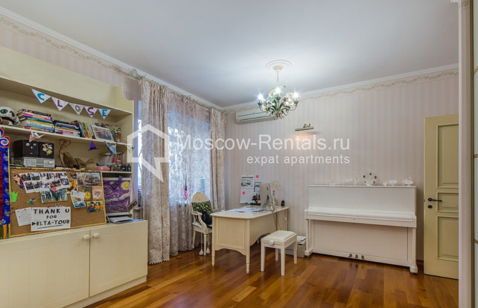 Photo #11 6-room (5 BR) apartment for <a href="http://moscow-rentals.ru/en/articles/long-term-rent" target="_blank">a long-term</a> rent
 in Russia, Moscow, 1st Basmannyi lane, 5/20 С 2