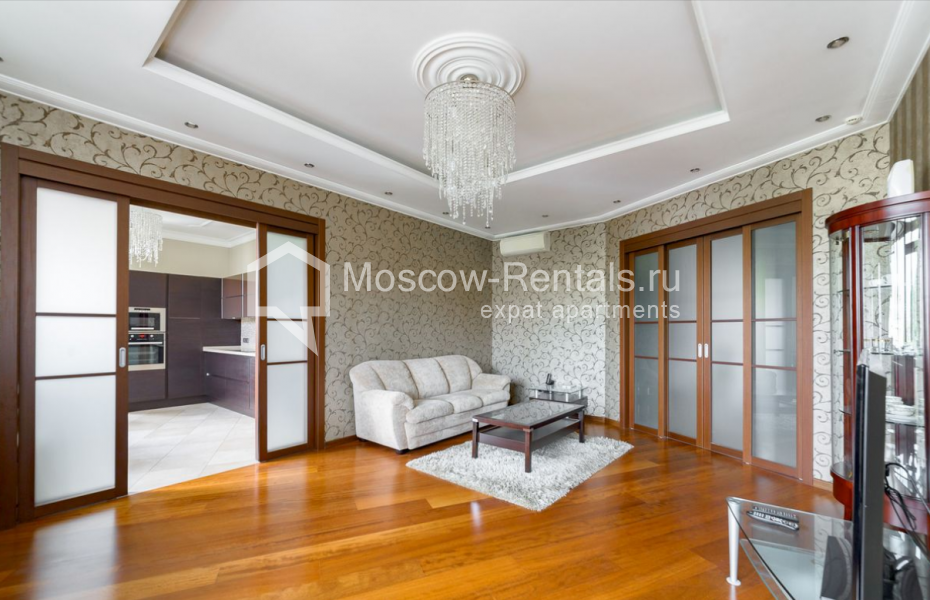 Photo #3 4-room (3 BR) apartment for <a href="http://moscow-rentals.ru/en/articles/long-term-rent" target="_blank">a long-term</a> rent
 in Russia, Moscow, Tsvetnoi blv, 15 к 2