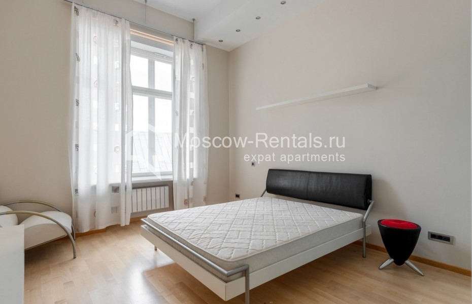 Photo #9 4-room (3 BR) apartment for <a href="http://moscow-rentals.ru/en/articles/long-term-rent" target="_blank">a long-term</a> rent
 in Russia, Moscow, Brusov lane, 1Б С 1