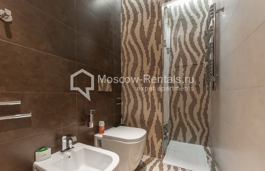 Photo #22 3-room (2 BR) apartment for <a href="http://moscow-rentals.ru/en/articles/long-term-rent" target="_blank">a long-term</a> rent
 in Russia, Moscow, Maly Sukharevsky lane,  7