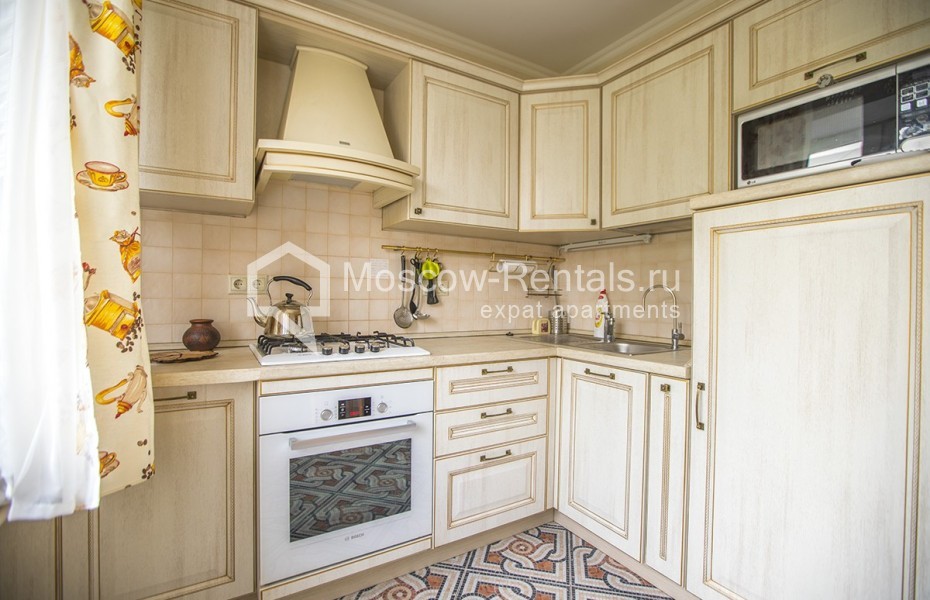 Photo #1 1-room apartment/ Sudio for <a href="http://moscow-rentals.ru/en/articles/long-term-rent" target="_blank">a long-term</a> rent
 in Russia, Moscow, Bannyi lane, 2bld2