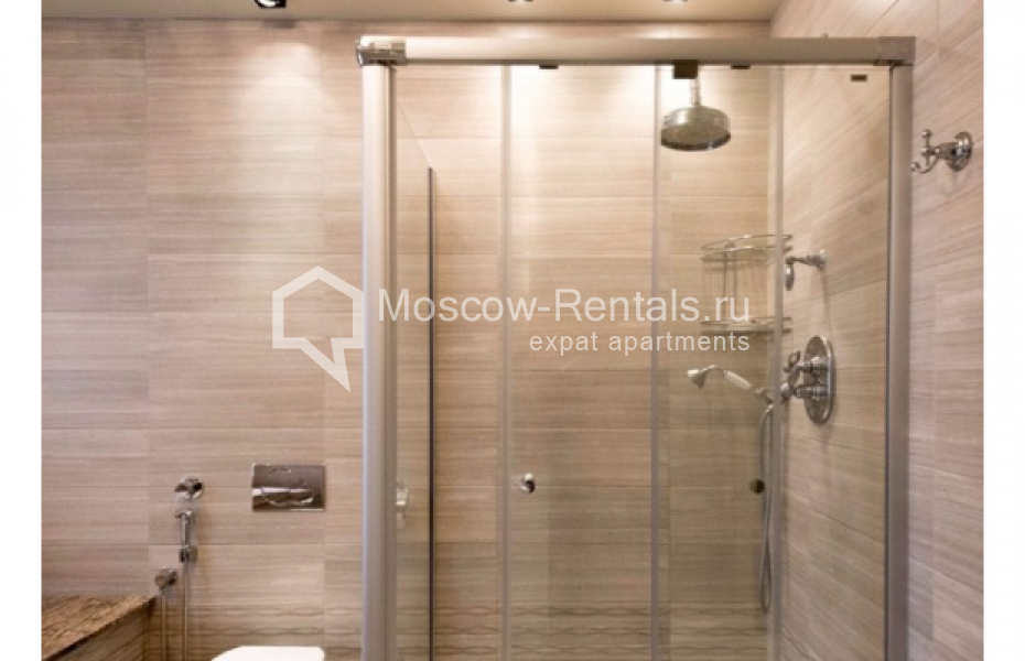 Photo #18 4-room (3 BR) apartment for <a href="http://moscow-rentals.ru/en/articles/long-term-rent" target="_blank">a long-term</a> rent
 in Russia, Moscow, 1st Goncharnyi lane, 7