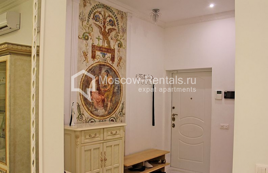 Photo #15 3-room (2 BR) apartment for <a href="http://moscow-rentals.ru/en/articles/long-term-rent" target="_blank">a long-term</a> rent
 in Russia, Moscow, Troitskaya str, 13