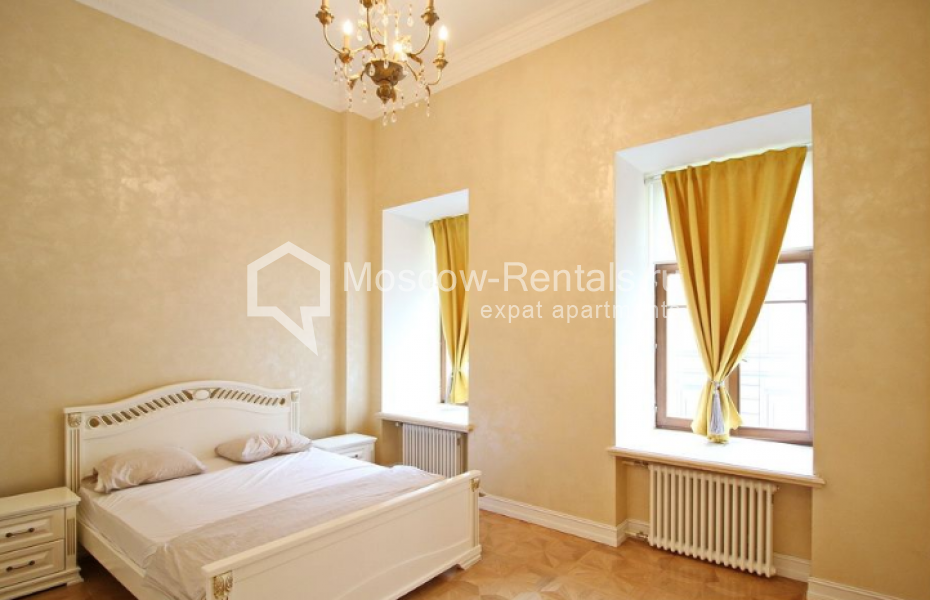 Photo #5 3-room (2 BR) apartment for <a href="http://moscow-rentals.ru/en/articles/long-term-rent" target="_blank">a long-term</a> rent
 in Russia, Moscow, Milutinsky lane, 3