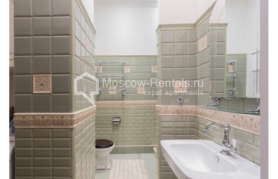 Photo #11 3-room (2 BR) apartment for <a href="http://moscow-rentals.ru/en/articles/long-term-rent" target="_blank">a long-term</a> rent
 in Russia, Moscow, Milutinsky lane, 3