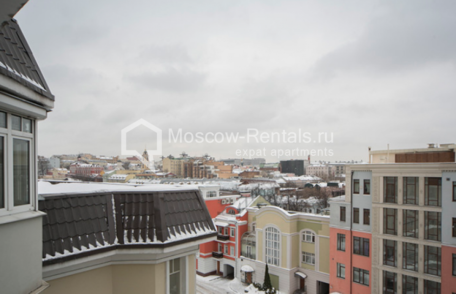 Photo #12 3-room (2 BR) apartment for <a href="http://moscow-rentals.ru/en/articles/long-term-rent" target="_blank">a long-term</a> rent
 in Russia, Moscow, 1st Kolobovsky lane, 18