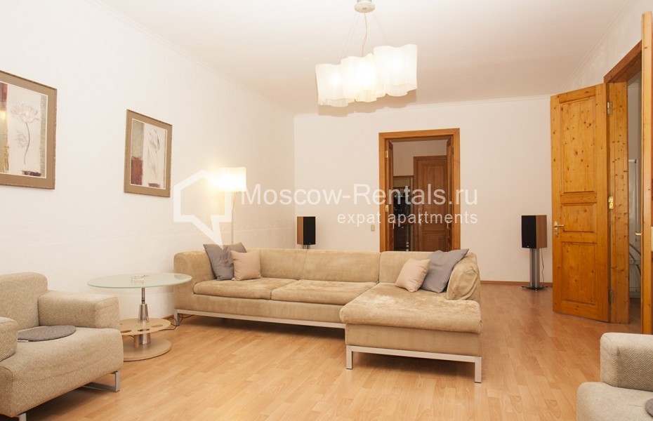 Photo #1 6-room (5 BR) apartment for <a href="http://moscow-rentals.ru/en/articles/long-term-rent" target="_blank">a long-term</a> rent
 in Russia, Moscow, Dolgorukovskaya str, 29
