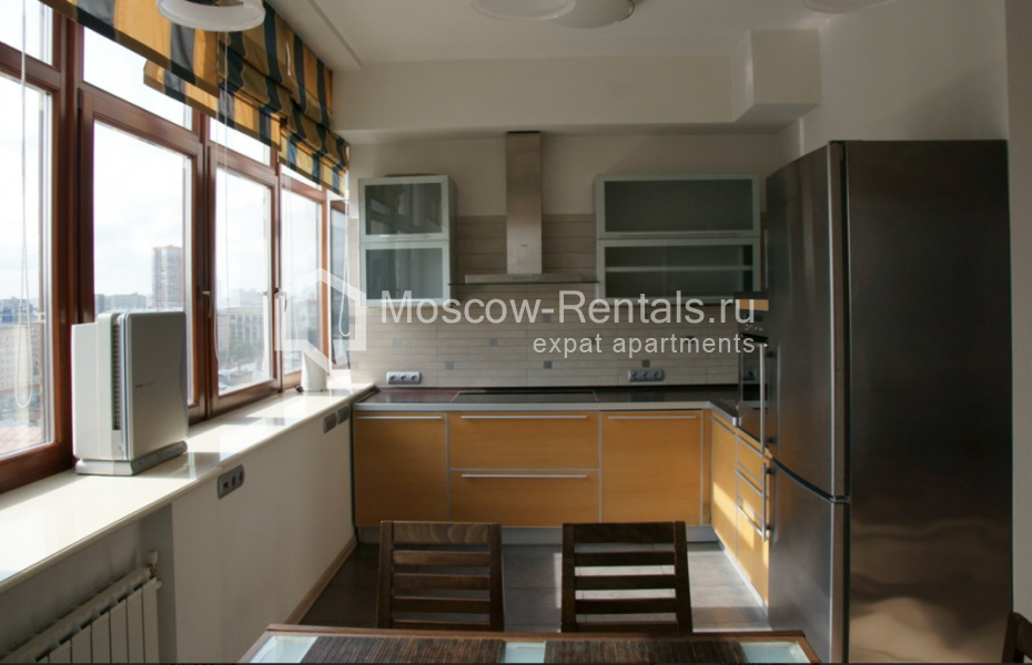 Photo #2 4-room (3 BR) apartment for <a href="http://moscow-rentals.ru/en/articles/long-term-rent" target="_blank">a long-term</a> rent
 in Russia, Moscow, Leningradsky prospect, 76 к 1
