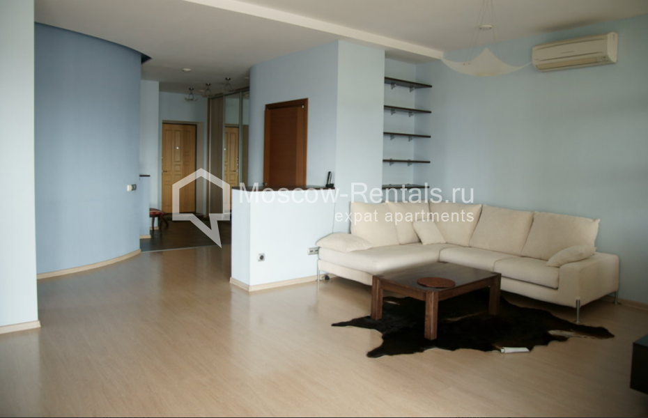 Photo #4 4-room (3 BR) apartment for <a href="http://moscow-rentals.ru/en/articles/long-term-rent" target="_blank">a long-term</a> rent
 in Russia, Moscow, Leningradsky prospect, 76 к 1