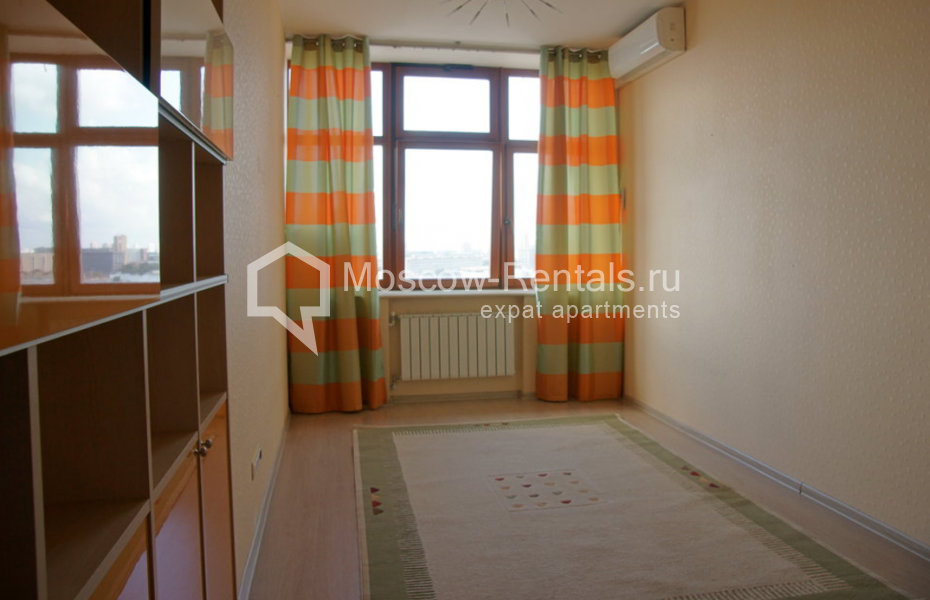 Photo #7 4-room (3 BR) apartment for <a href="http://moscow-rentals.ru/en/articles/long-term-rent" target="_blank">a long-term</a> rent
 in Russia, Moscow, Leningradsky prospect, 76 к 1