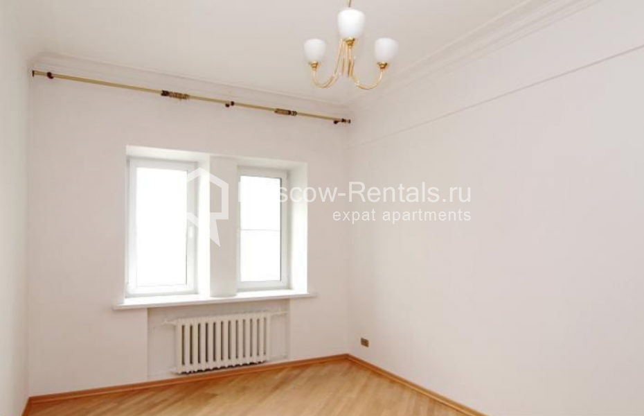 Photo #9 3-room (2 BR) apartment for <a href="http://moscow-rentals.ru/en/articles/long-term-rent" target="_blank">a long-term</a> rent
 in Russia, Moscow, Myasnitskaya str, 40 А