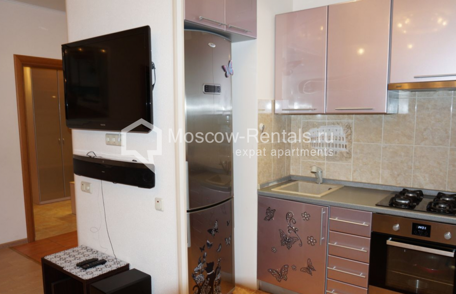 Photo #6 3-room (2 BR) apartment for <a href="http://moscow-rentals.ru/en/articles/long-term-rent" target="_blank">a long-term</a> rent
 in Russia, Moscow, Chistoprudnyi blv, 12 К 2