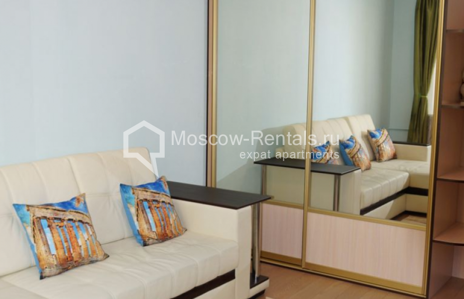 Photo #15 3-room (2 BR) apartment for <a href="http://moscow-rentals.ru/en/articles/long-term-rent" target="_blank">a long-term</a> rent
 in Russia, Moscow, Chistoprudnyi blv, 12 К 2