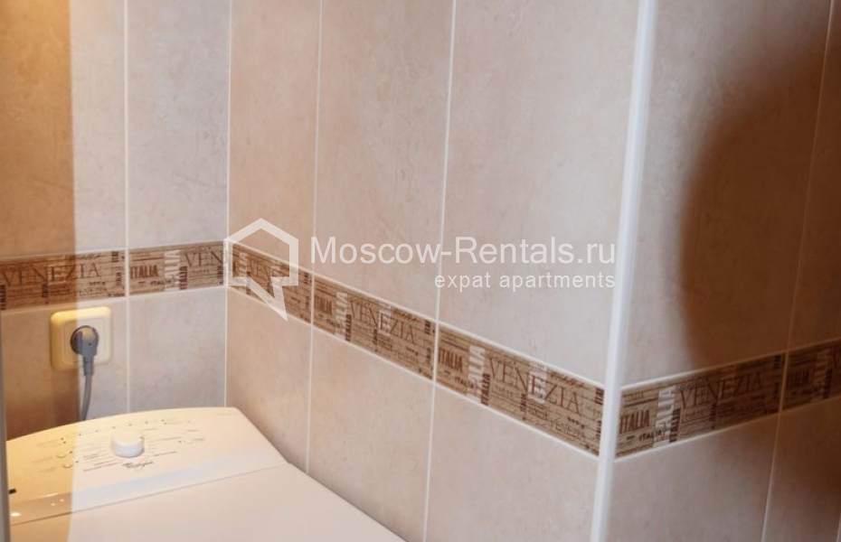 Photo #18 3-room (2 BR) apartment for <a href="http://moscow-rentals.ru/en/articles/long-term-rent" target="_blank">a long-term</a> rent
 in Russia, Moscow, Chistoprudnyi blv, 12 К 2