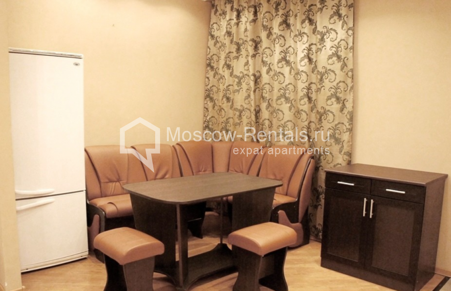 Photo #8 3-room (2 BR) apartment for <a href="http://moscow-rentals.ru/en/articles/long-term-rent" target="_blank">a long-term</a> rent
 in Russia, Moscow, Bolshoi Sergievsky lane, 17 / 20