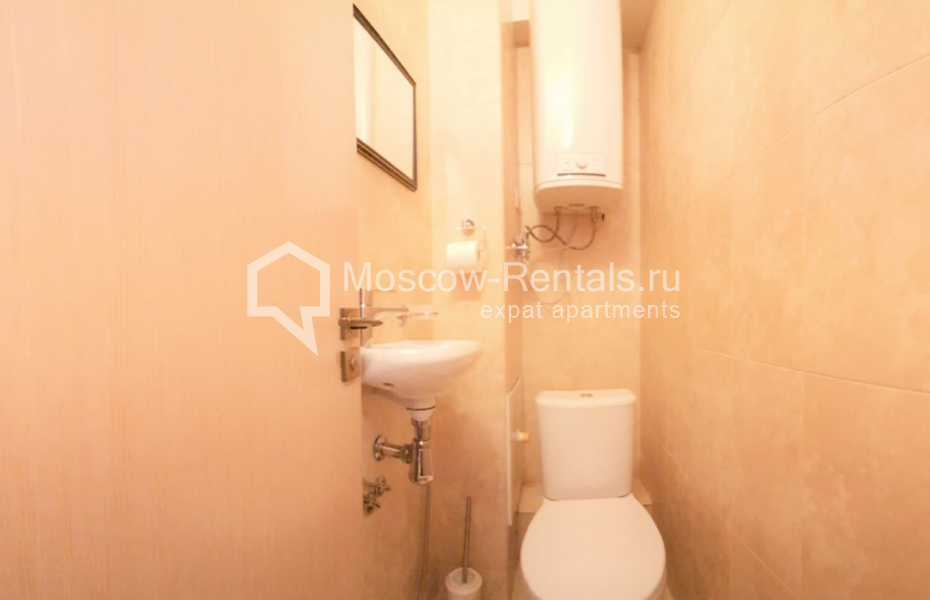 Photo #18 3-room (2 BR) apartment for <a href="http://moscow-rentals.ru/en/articles/long-term-rent" target="_blank">a long-term</a> rent
 in Russia, Moscow, Durasovsky lane, 9