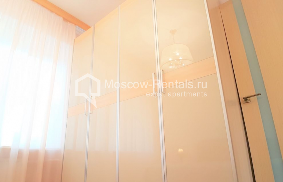 Photo #11 3-room (2 BR) apartment for <a href="http://moscow-rentals.ru/en/articles/long-term-rent" target="_blank">a long-term</a> rent
 in Russia, Moscow, Durasovsky lane, 9