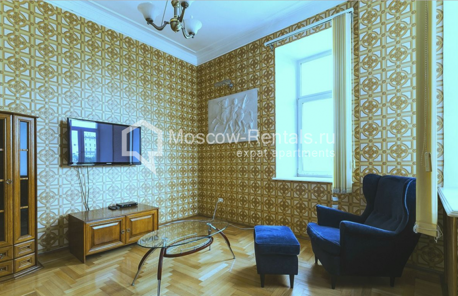 Photo #6 3-room (2 BR) apartment for <a href="http://moscow-rentals.ru/en/articles/long-term-rent" target="_blank">a long-term</a> rent
 in Russia, Moscow, Malaya Ordynka, 36