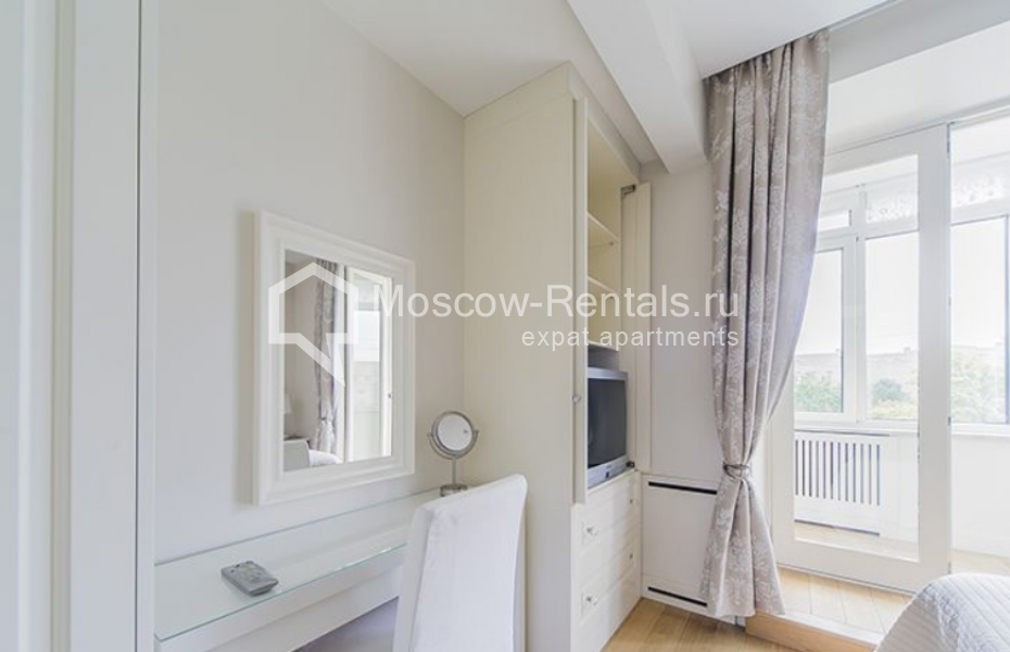 Photo #15 5-room (4 BR) apartment for <a href="http://moscow-rentals.ru/en/articles/long-term-rent" target="_blank">a long-term</a> rent
 in Russia, Moscow, Trubnikovsky lane, 13С1