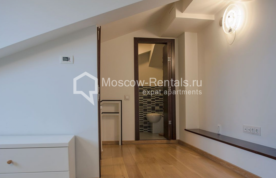 Photo #15 4-room (3 BR) apartment for <a href="http://moscow-rentals.ru/en/articles/long-term-rent" target="_blank">a long-term</a> rent
 in Russia, Moscow, Brusov lane, 2/14 С 4