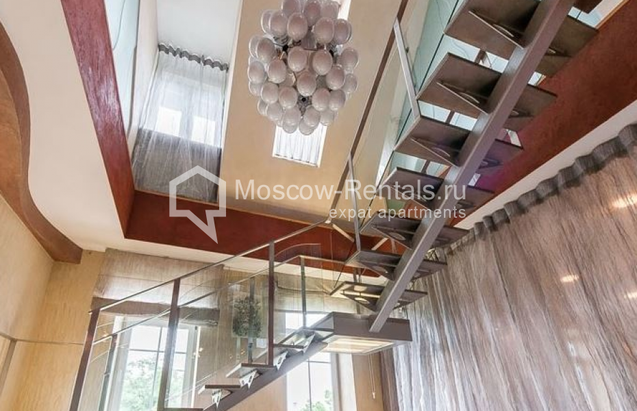 Photo #9 5-room (4 BR) apartment for <a href="http://moscow-rentals.ru/en/articles/long-term-rent" target="_blank">a long-term</a> rent
 in Russia, Moscow, Merzlyakovsky lane, 13