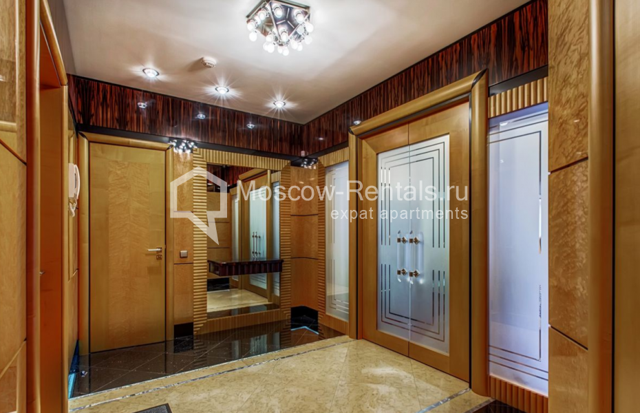 Photo #13 4-room (3 BR) apartment for <a href="http://moscow-rentals.ru/en/articles/long-term-rent" target="_blank">a long-term</a> rent
 in Russia, Moscow, 1st Tverskoy-Yamskoy lane, 11