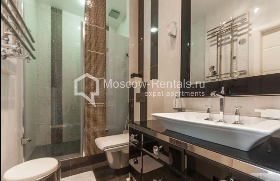 Photo #28 4-room (3 BR) apartment for <a href="http://moscow-rentals.ru/en/articles/long-term-rent" target="_blank">a long-term</a> rent
 in Russia, Moscow, Aleksandra Nevskogo str, 27