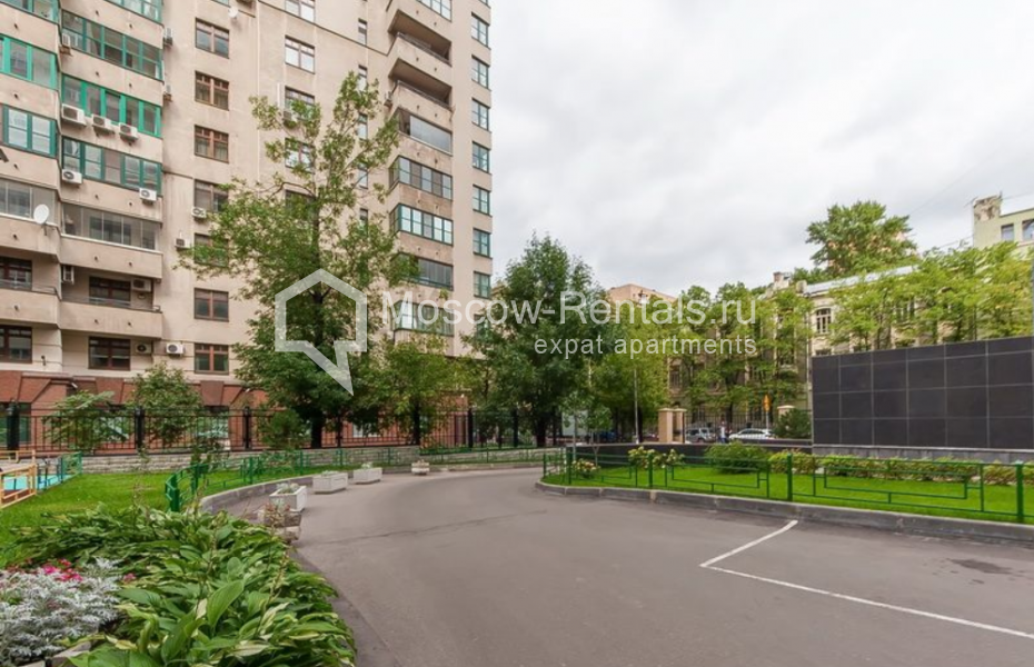 Photo #36 4-room (3 BR) apartment for <a href="http://moscow-rentals.ru/en/articles/long-term-rent" target="_blank">a long-term</a> rent
 in Russia, Moscow, Aleksandra Nevskogo str, 27