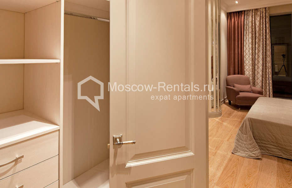 Photo #11 4-room (3 BR) apartment for <a href="http://moscow-rentals.ru/en/articles/long-term-rent" target="_blank">a long-term</a> rent
 in Russia, Moscow, Bolshaya Gruzinskaya str, 69