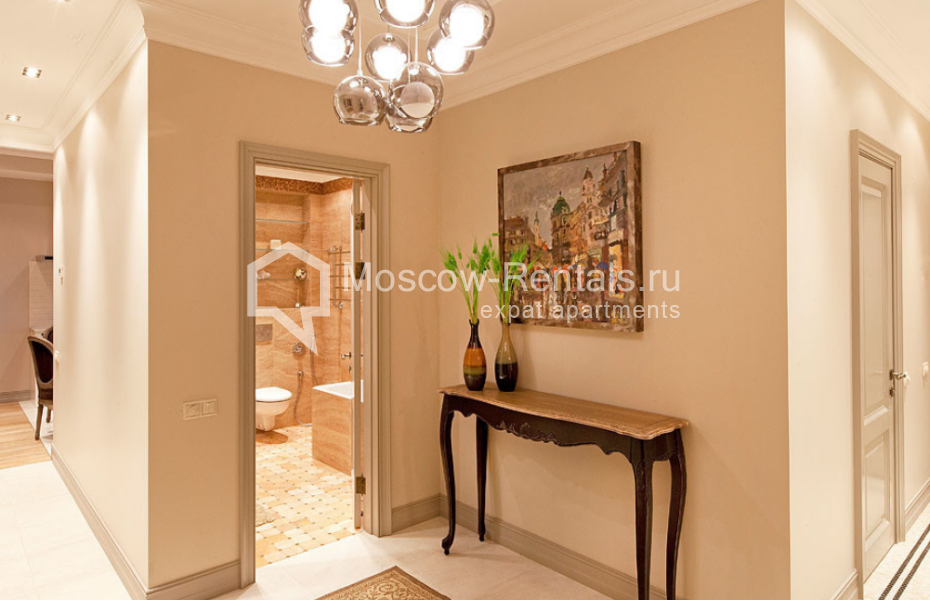Photo #15 4-room (3 BR) apartment for <a href="http://moscow-rentals.ru/en/articles/long-term-rent" target="_blank">a long-term</a> rent
 in Russia, Moscow, Bolshaya Gruzinskaya str, 69