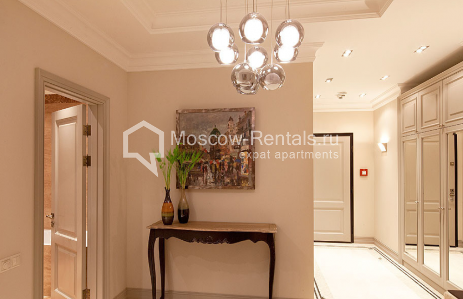 Photo #16 4-room (3 BR) apartment for <a href="http://moscow-rentals.ru/en/articles/long-term-rent" target="_blank">a long-term</a> rent
 in Russia, Moscow, Bolshaya Gruzinskaya str, 69