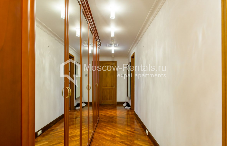 Photo #13 4-room (3 BR) apartment for <a href="http://moscow-rentals.ru/en/articles/long-term-rent" target="_blank">a long-term</a> rent
 in Russia, Moscow, 7th Rostovskyi lane, 11