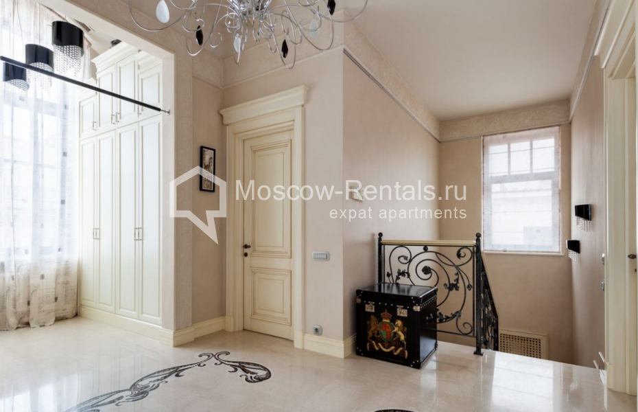 Photo #16 5-room (4 BR) apartment for <a href="http://moscow-rentals.ru/en/articles/long-term-rent" target="_blank">a long-term</a> rent
 in Russia, Moscow, Bolshoi Palashevskyi lane, 1С2
