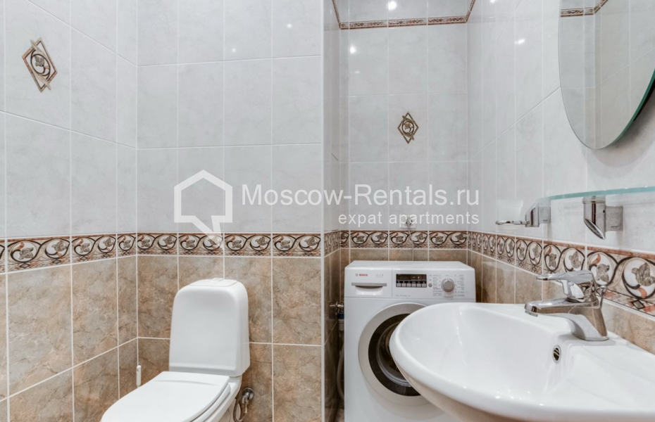 Photo #10 3-room (2 BR) apartment for <a href="http://moscow-rentals.ru/en/articles/long-term-rent" target="_blank">a long-term</a> rent
 in Russia, Moscow, Trubnikovskyi lane, 13 С 1