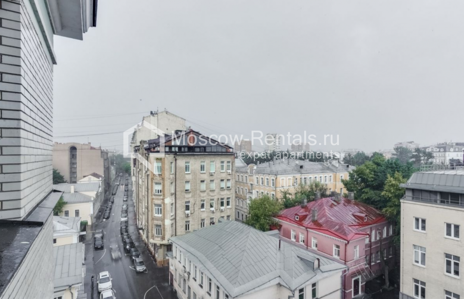 Photo #17 3-room (2 BR) apartment for <a href="http://moscow-rentals.ru/en/articles/long-term-rent" target="_blank">a long-term</a> rent
 in Russia, Moscow, Trubnikovskyi lane, 13 С 1