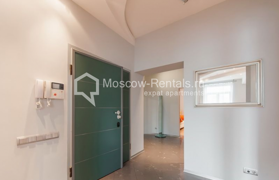 Photo #28 4-room (3 BR) apartment for <a href="http://moscow-rentals.ru/en/articles/long-term-rent" target="_blank">a long-term</a> rent
 in Russia, Moscow, Savvinskaya emb,  3