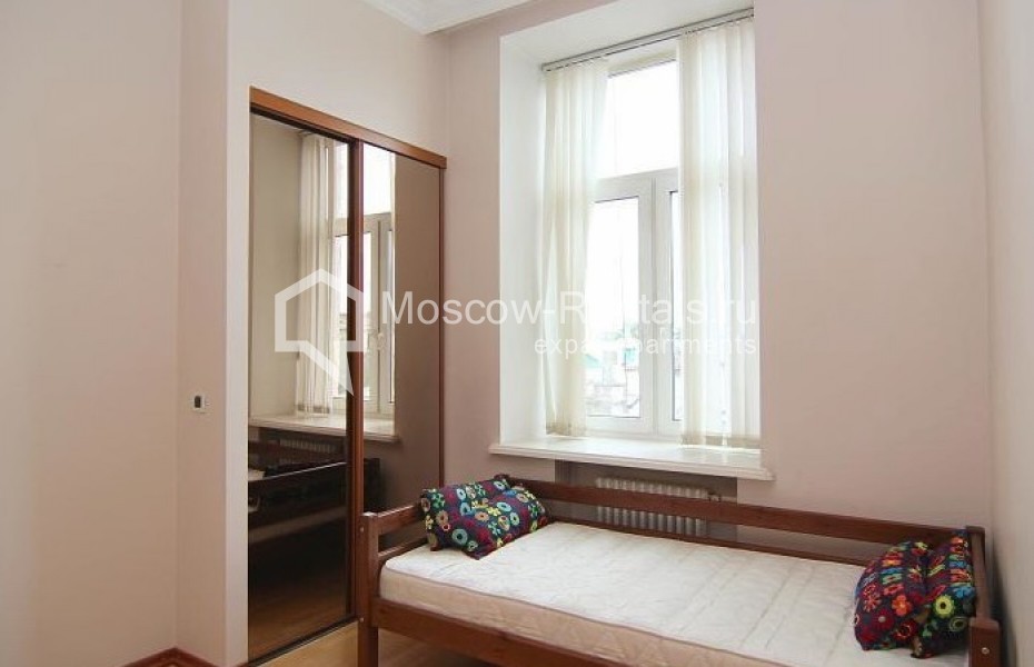 Photo #14 6-room (5 BR) apartment for <a href="http://moscow-rentals.ru/en/articles/long-term-rent" target="_blank">a long-term</a> rent
 in Russia, Moscow, Myasnitskaya str, 21 с 8