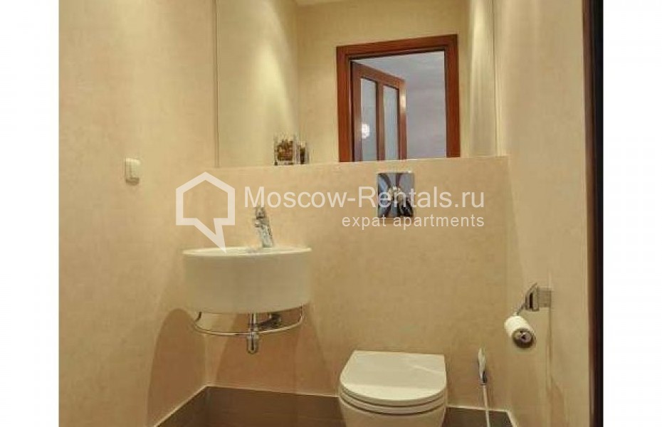 Photo #21 4-room (3 BR) apartment for <a href="http://moscow-rentals.ru/en/articles/long-term-rent" target="_blank">a long-term</a> rent
 in Russia, Moscow, Lyalin lane, 19 К 1