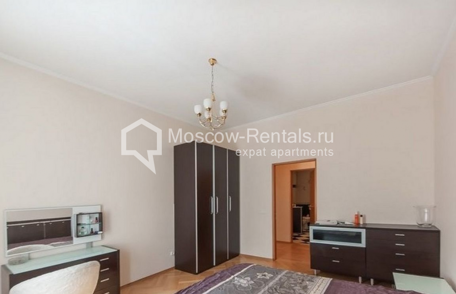Photo #8 3-room (2 BR) apartment for <a href="http://moscow-rentals.ru/en/articles/long-term-rent" target="_blank">a long-term</a> rent
 in Russia, Moscow, Daev lane, 5