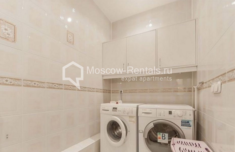 Photo #10 3-room (2 BR) apartment for <a href="http://moscow-rentals.ru/en/articles/long-term-rent" target="_blank">a long-term</a> rent
 in Russia, Moscow, Daev lane, 5