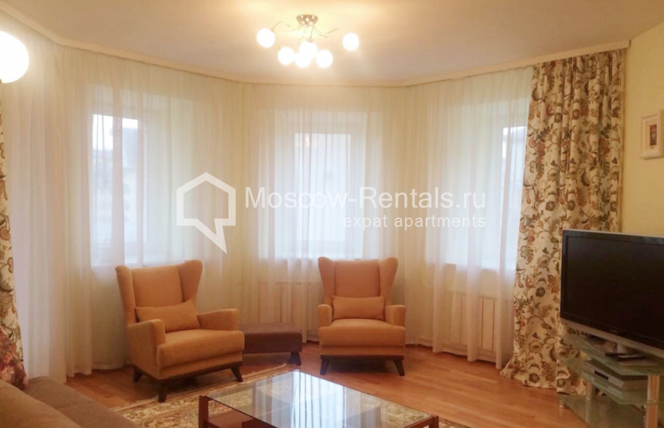 Photo #23 3-room (2 BR) apartment for <a href="http://moscow-rentals.ru/en/articles/long-term-rent" target="_blank">a long-term</a> rent
 in Russia, Moscow, Daev lane, 14
