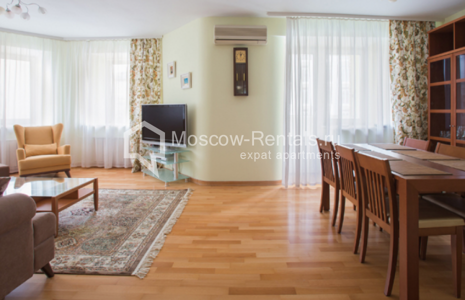 Photo #3 3-room (2 BR) apartment for <a href="http://moscow-rentals.ru/en/articles/long-term-rent" target="_blank">a long-term</a> rent
 in Russia, Moscow, Daev lane, 14