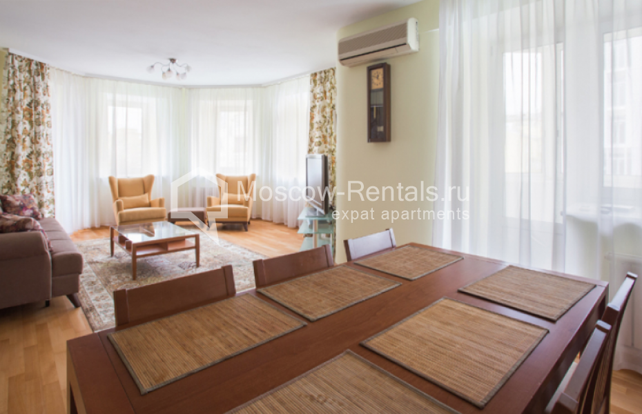 Photo #7 3-room (2 BR) apartment for <a href="http://moscow-rentals.ru/en/articles/long-term-rent" target="_blank">a long-term</a> rent
 in Russia, Moscow, Daev lane, 14