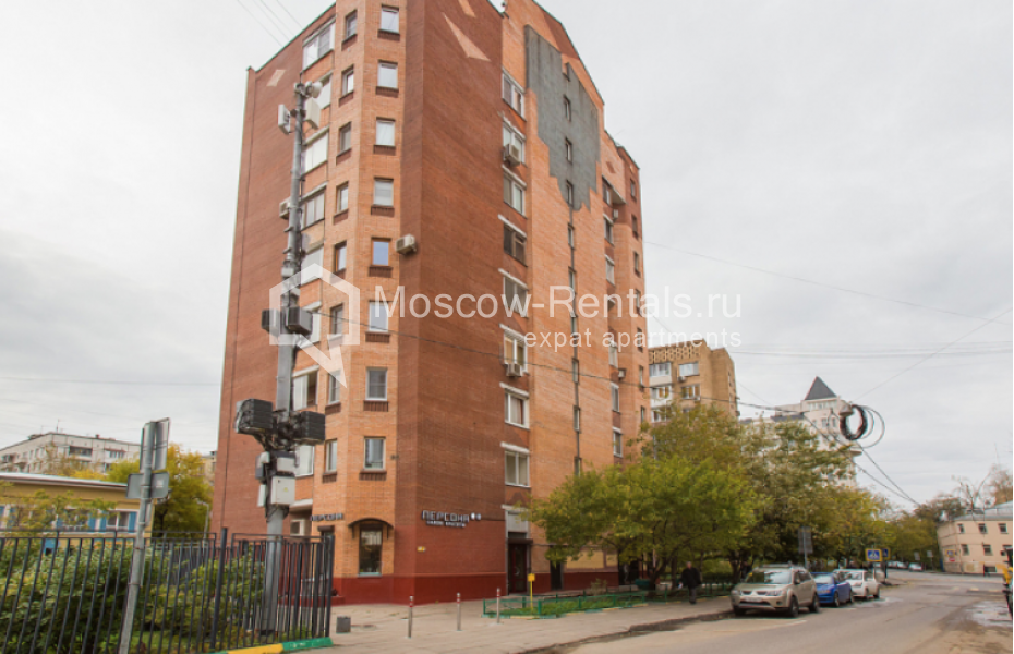 Photo #1 3-room (2 BR) apartment for <a href="http://moscow-rentals.ru/en/articles/long-term-rent" target="_blank">a long-term</a> rent
 in Russia, Moscow, Daev lane, 14